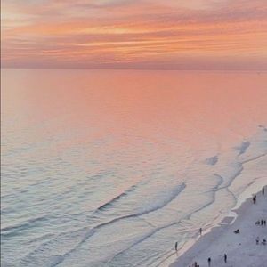 Meet your Posher, Kenadee